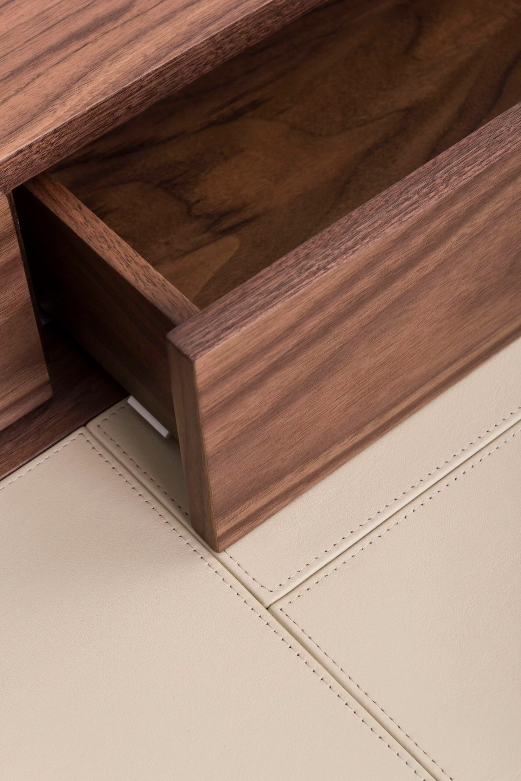 ALGA HEMINGWAY DESK Modale European Luxury Furniture