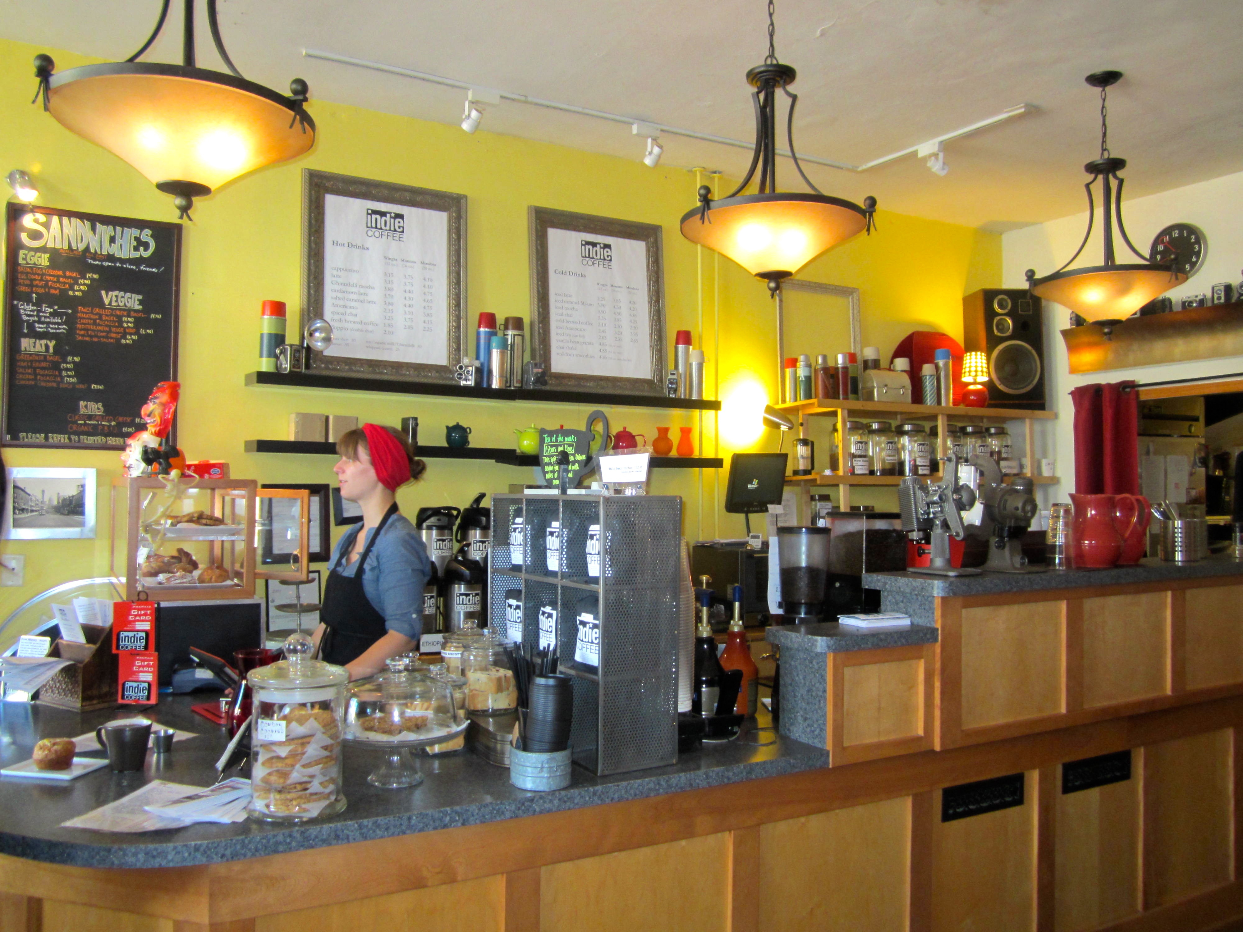 Café Review Indie Coffee Moda Magazine