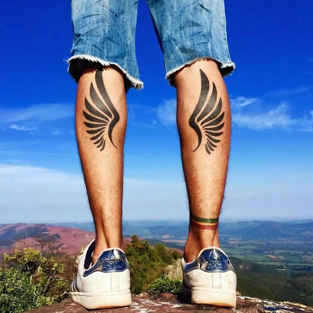 Freira assaltante tattoo desenho em 2021 Tatuagem de duende 20+ Inspiración Tatuagens Masculinas Na Perna Significados Angelito