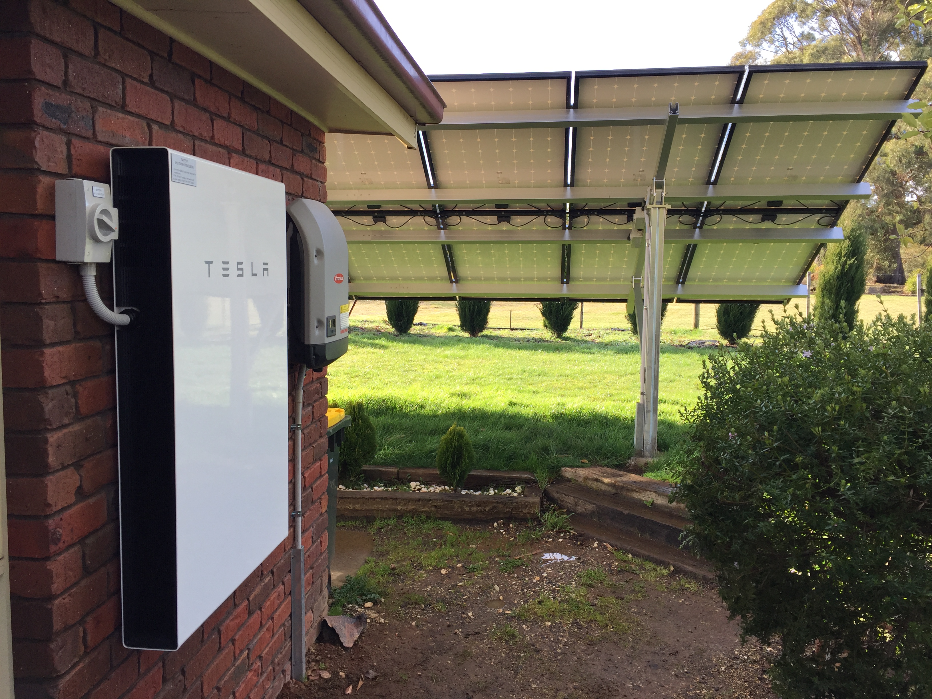 Tesla Battery, Frontis Inverter, Sunpower Solar Panels Mode Electrical