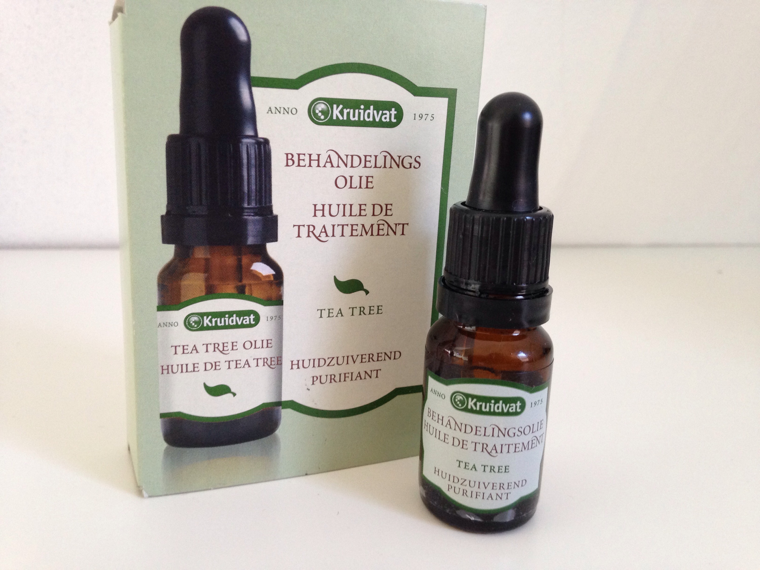 Review; Kruidvat Behandelingsolie (Tea Tree). | Mode E Vita