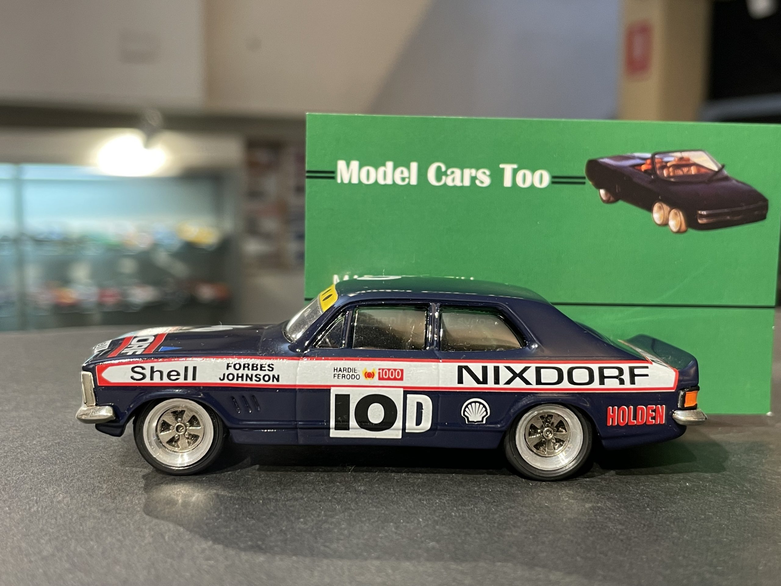 Holden LJ Torana, 143 Dinkum Model Cars Too