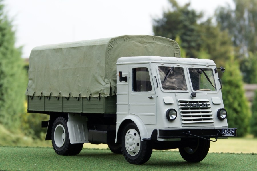 nr kat. 0912 STAR 20 ciężarówka Modele kartonowe