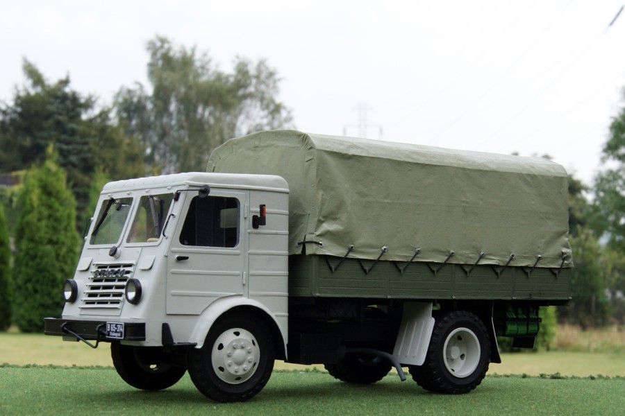 nr kat. 0912 STAR 20 ciężarówka Modele kartonowe