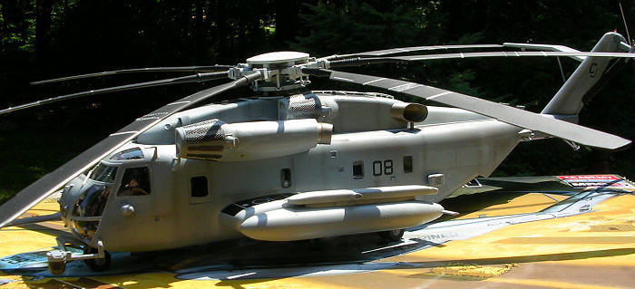 Academy 1/48 CH-53E Sea Stallion, by Len Roberto