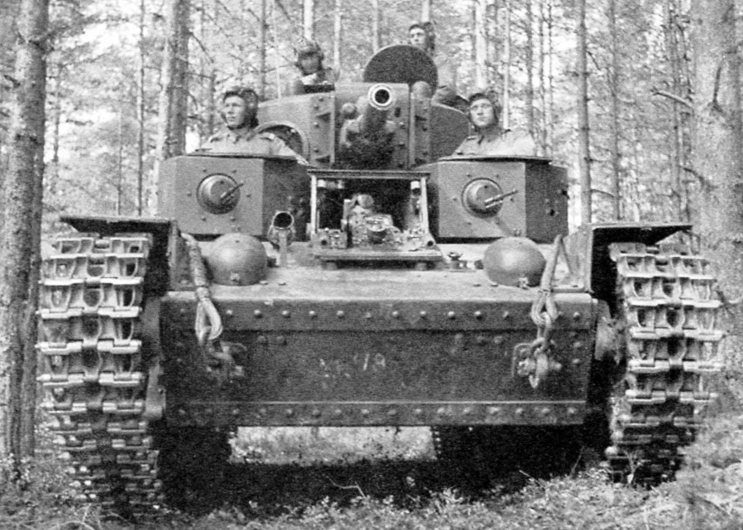 THE BEST TANK IN 1940 MODEL CONSTRUCTION