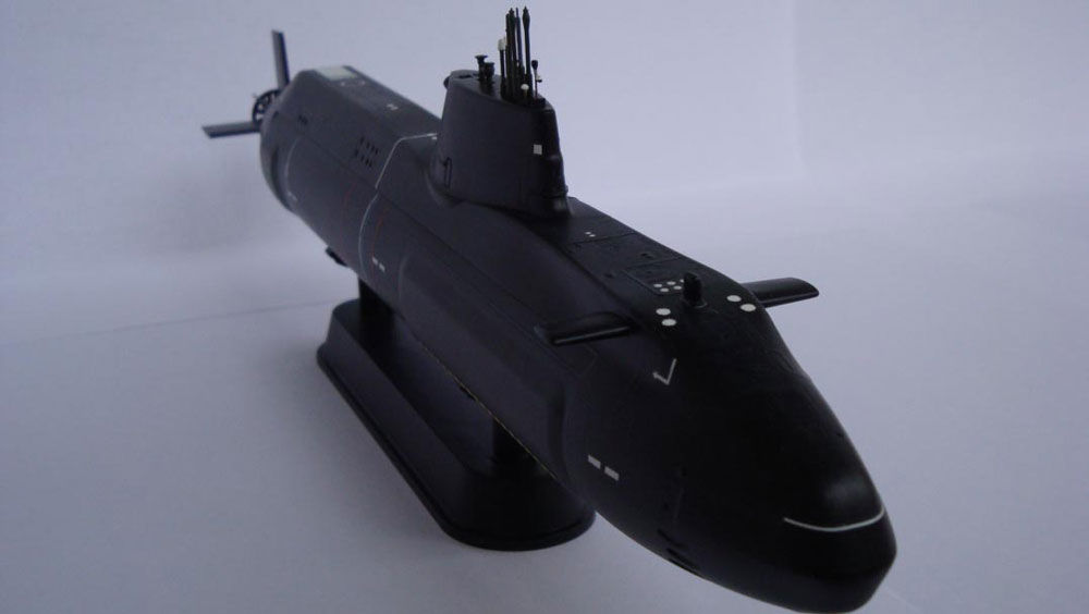 Model submarine HMS Astute from Hobby Boss kit Model Kits cars
