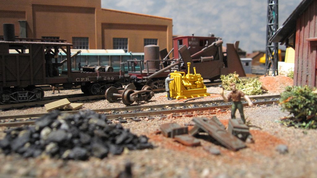 DCC HO trains Jim's Model railroad layouts plansModel railroad