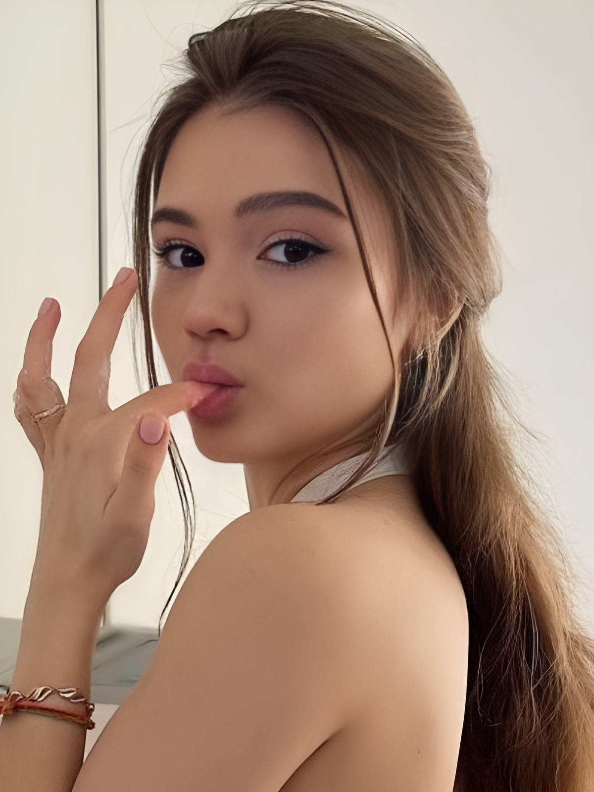 Anna Berzuh (Actress) Age, Wiki, Bio, Photos, Videos, Net Worth and More