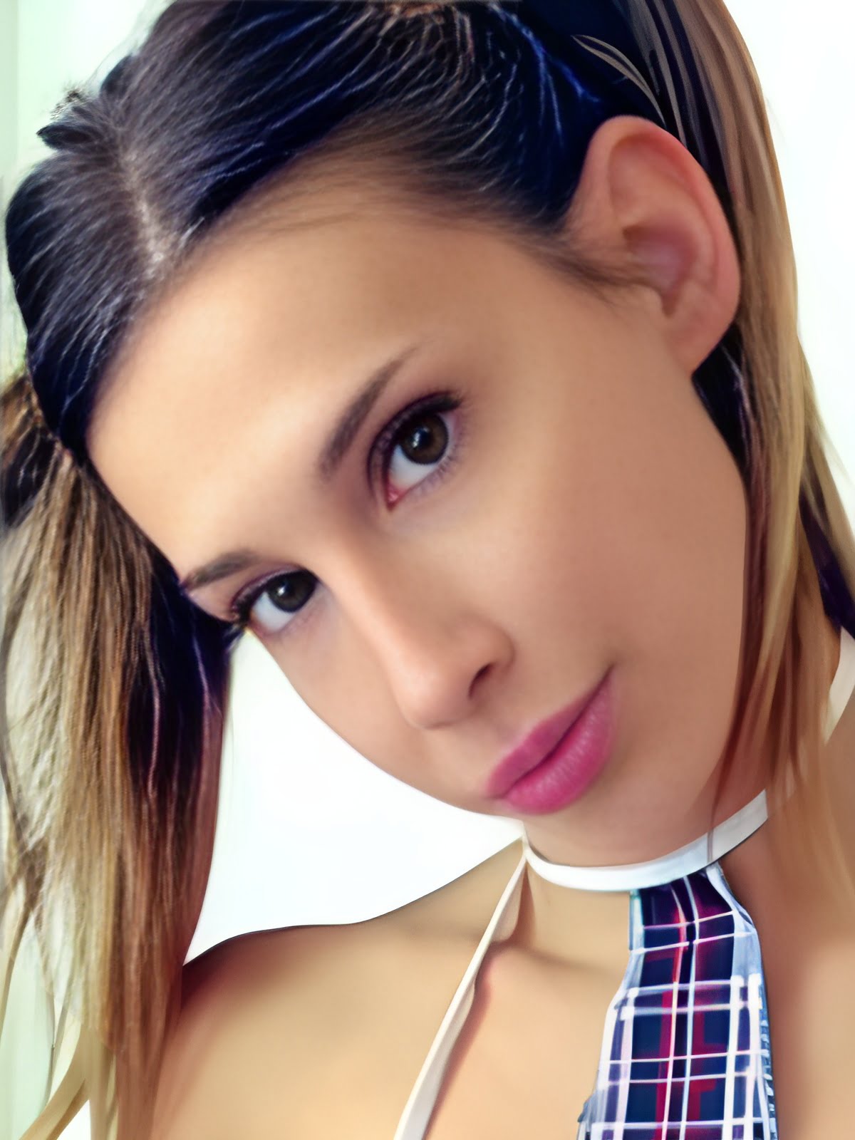 Vero Buffone (Model) Wiki, Age, Height, Bio, Weight, Photos, Career and