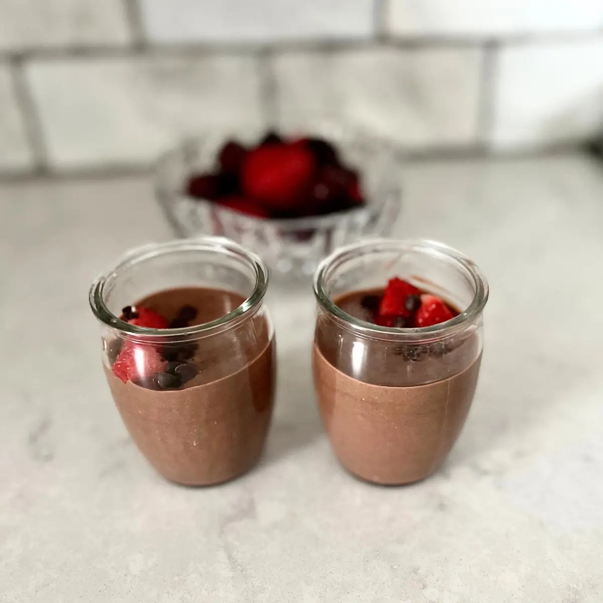 Chocolate Cheesecake Protein Pudding {Easy and Healthy} Moderately