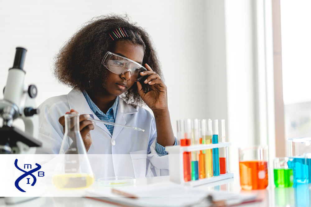 What Are the Best Biology Topics for Lab Experiments?