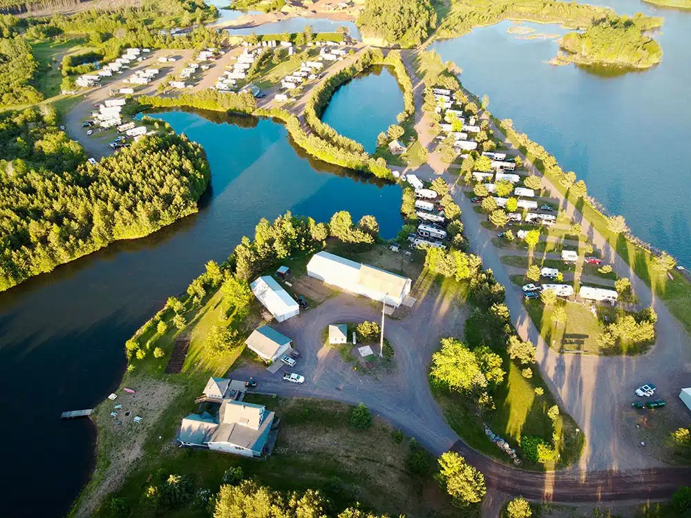 Red Pine Campground Merges Modern Amenities with Rustic Charm Modern