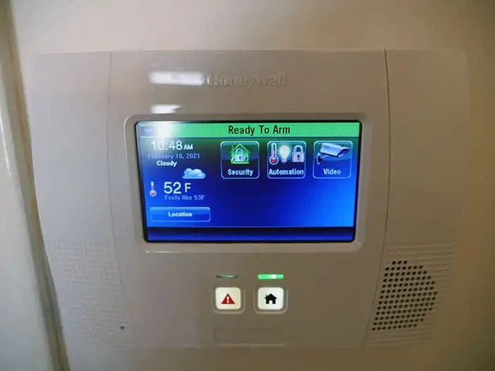 Brinks Home Security Review — [35 Year Customer Interviewed]