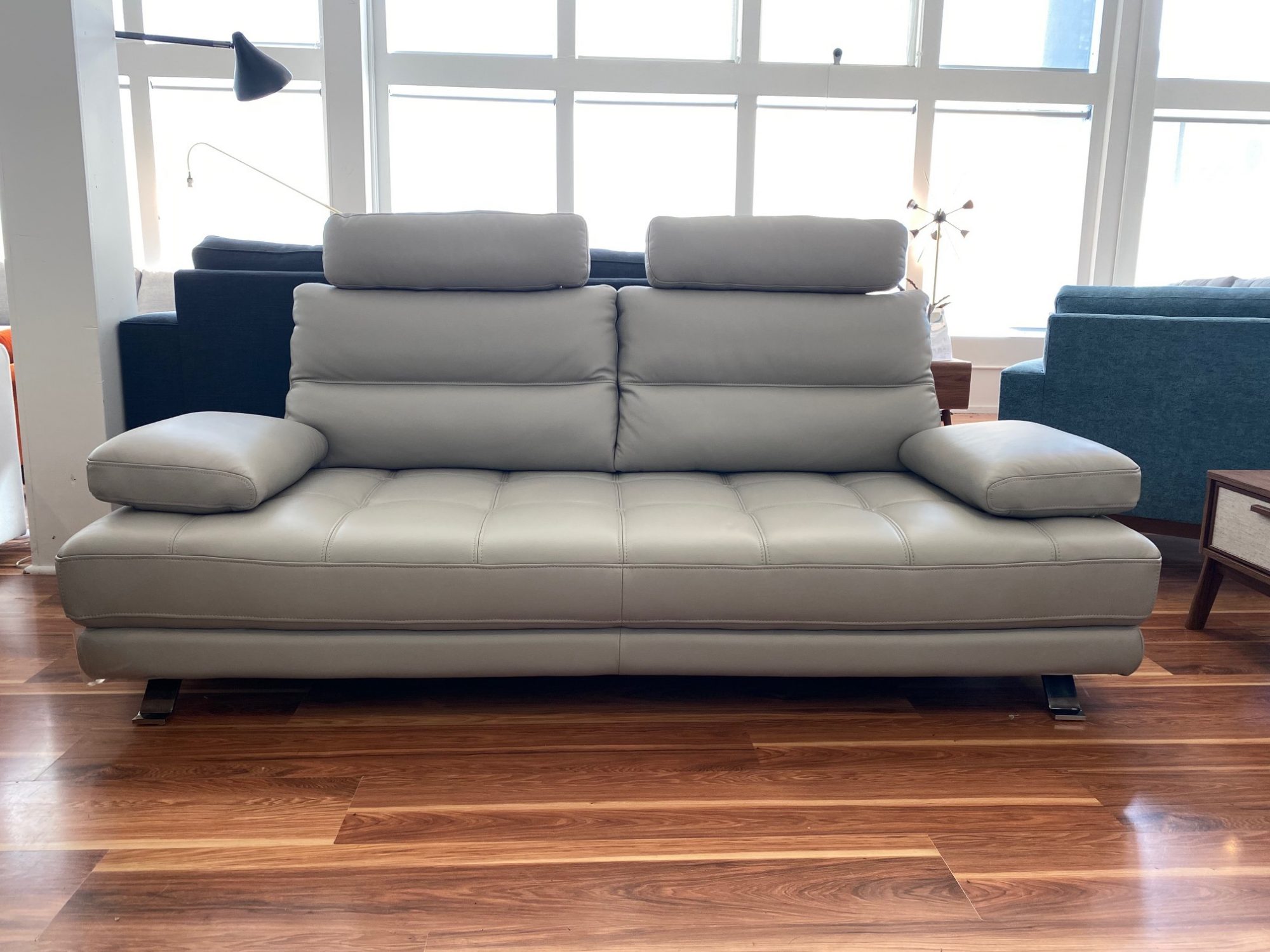 CLOSEOUT SALE! Teva Sofa Sleeper 80″ light grey 100 leather Seattle