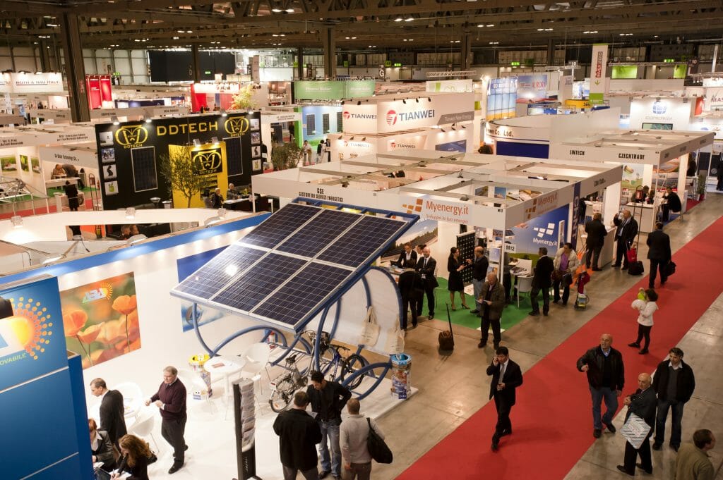 Top Solar Panel Companies and Manufacturers Modernize