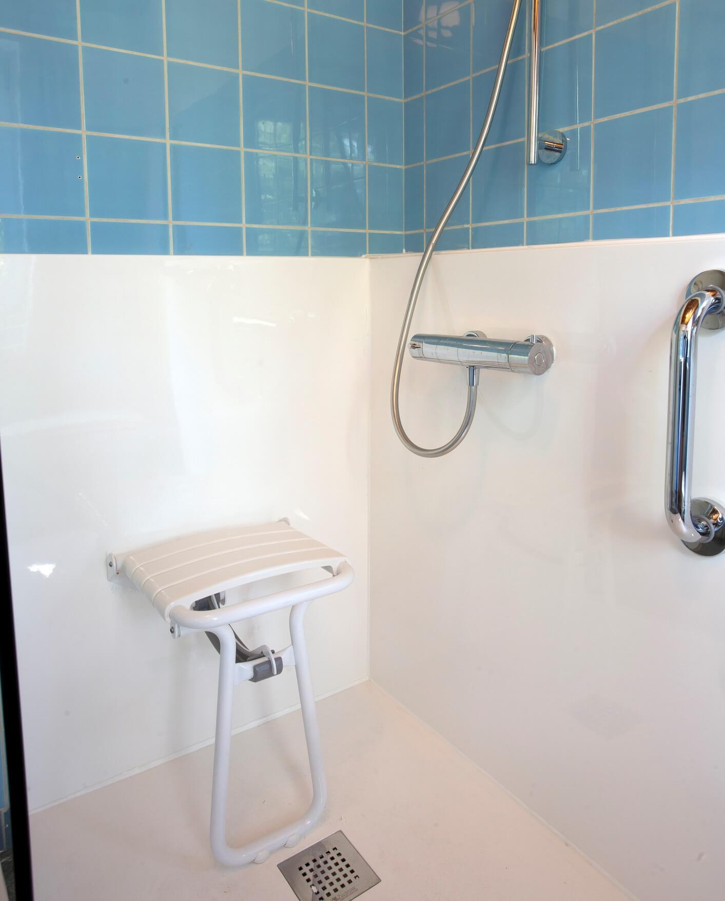 Jacuzzi Bath Remodel Review 2024 Cost & Remodel Guide Modernize