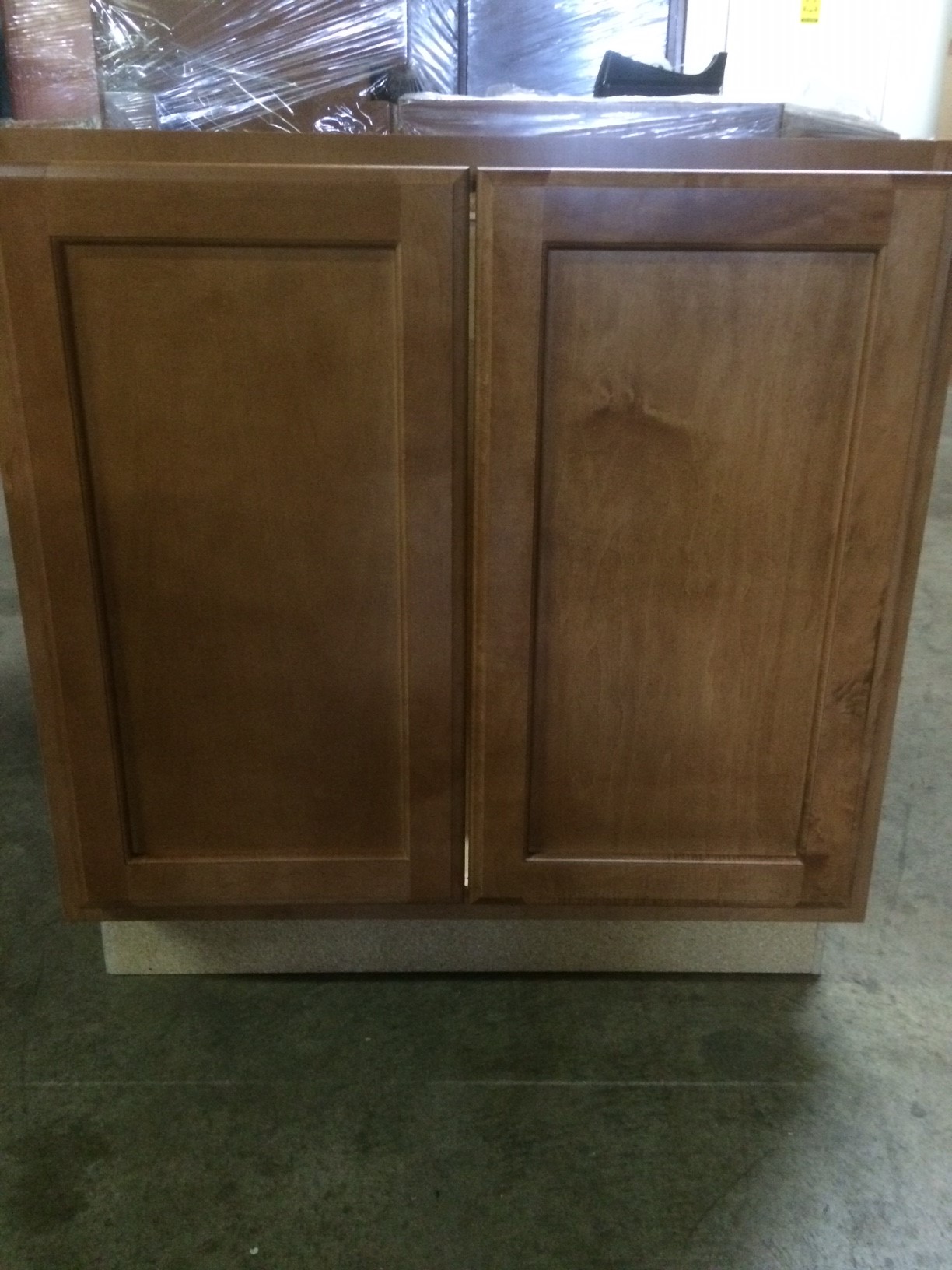 Single Overstock Scratch & Dent Modern Kitchens