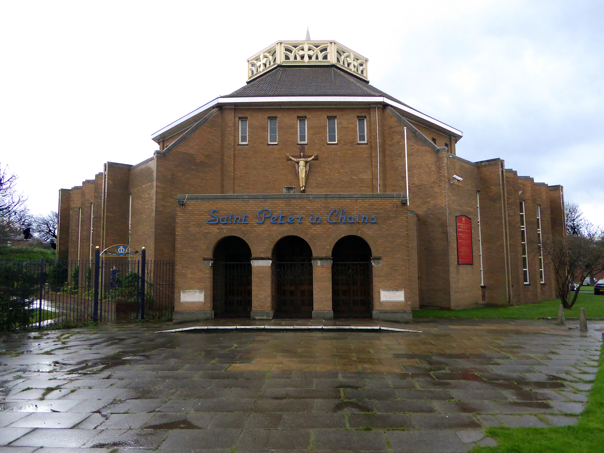 St Peter in Chains Doncaster Modern Mooch