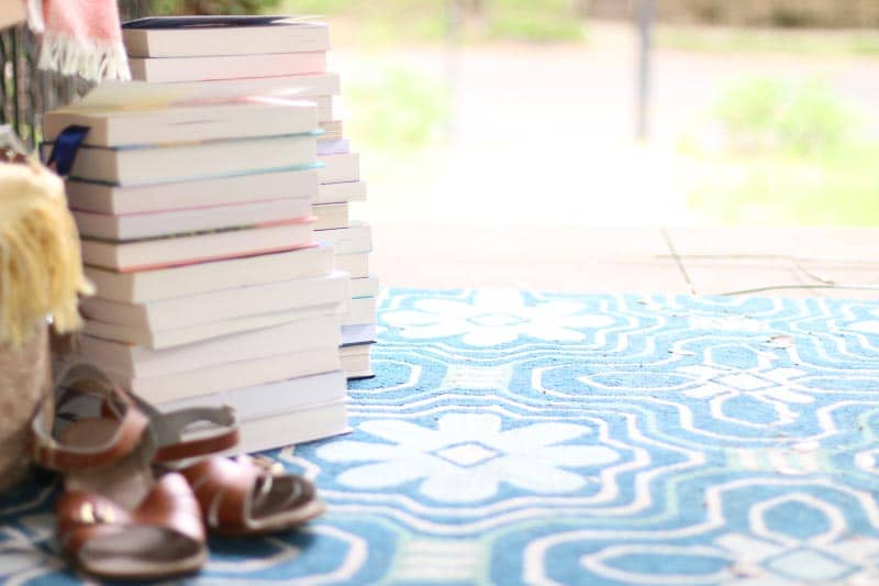 Modern Mrs Darcy Summer Reading Guide 2022 The 2022 Summer Reading Guide Is Coming! – Modern Mrs Darcy