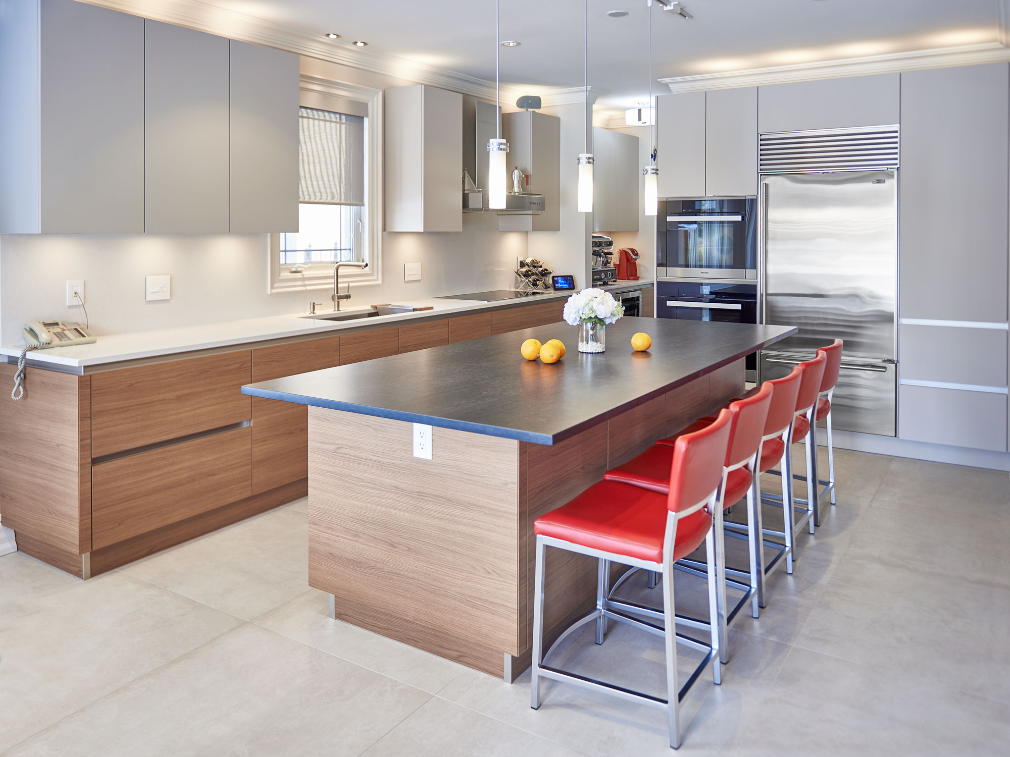 Two Tone Kitchen in Modern Kitchen, Toronto