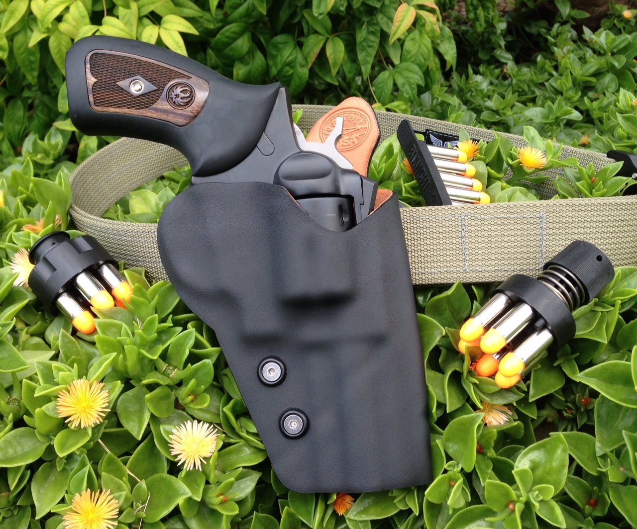 REVIEW Garrett Industries “Silent Thunder” OWB Holster Modern