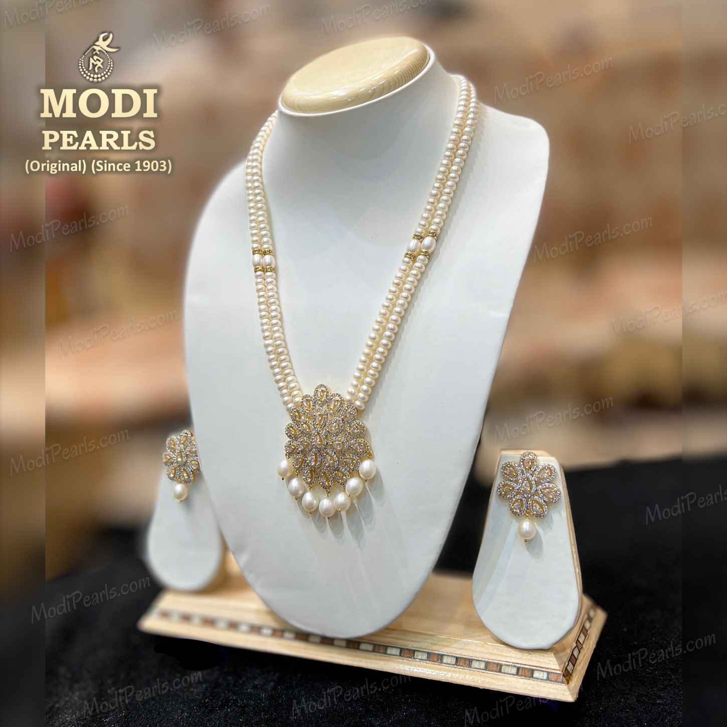 Attractive Pearl Pendant Set Modi Pearls