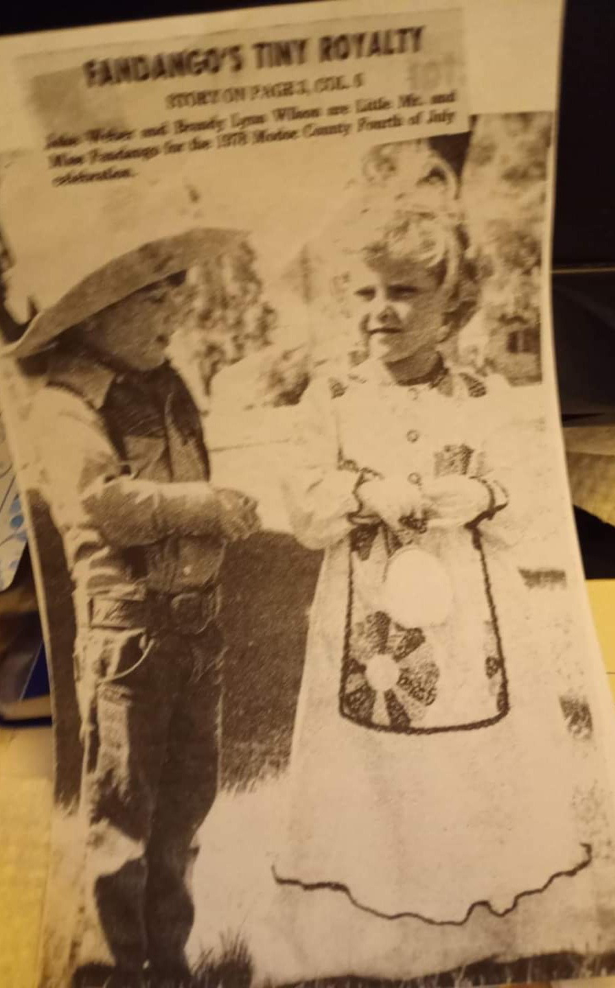 Three generations of Modoc Royalty Modoc Record