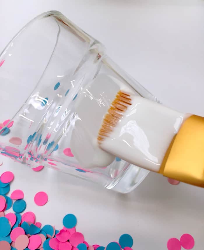 Make confetti candle holders Mod Podge Rocks