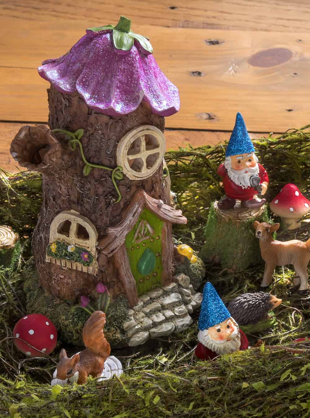 Make a magical desktop fairy garden Mod Podge Rocks