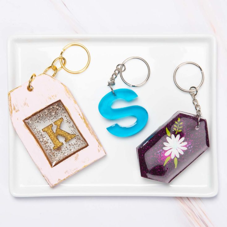 DIY Resin Keychains Make Great Handmade Gifts Mod Podge Rocks