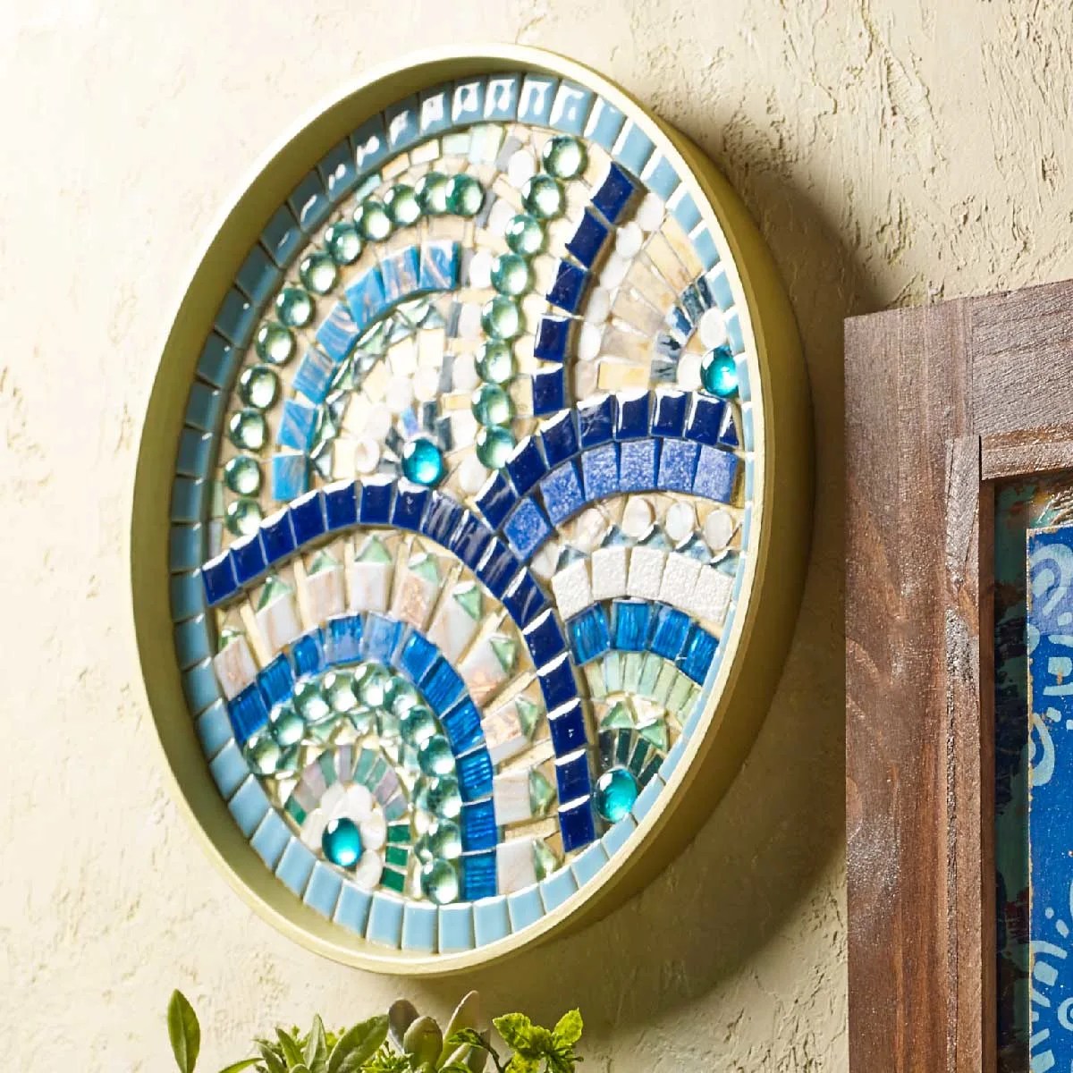 Make Mosaic Art For Your Wall with Mod Podge! Mod Podge Rocks