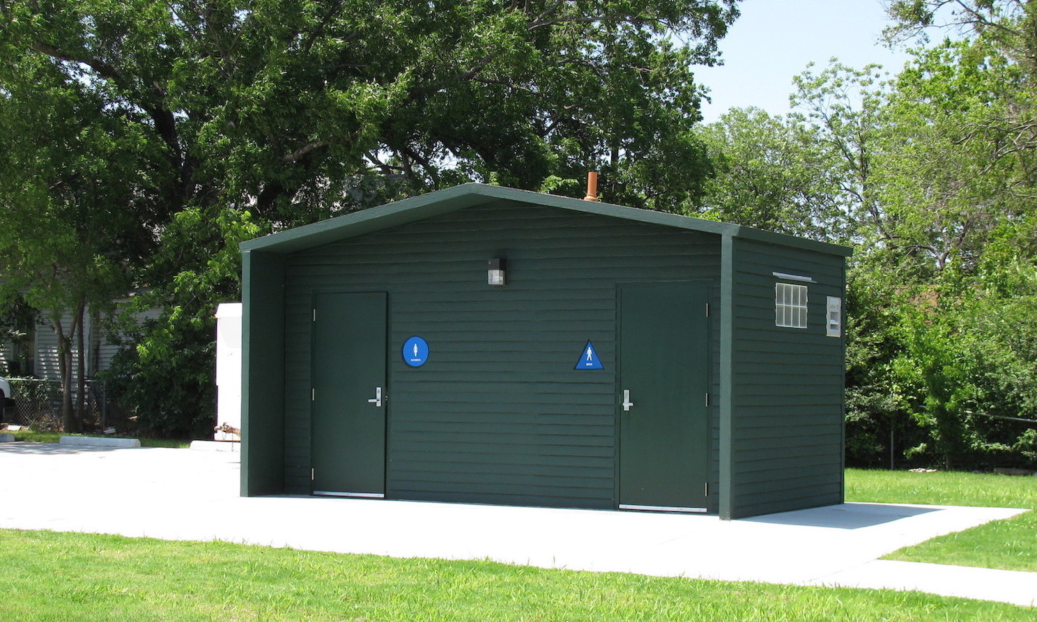 Standalone recreational and sanitary facilities Call 2059804565