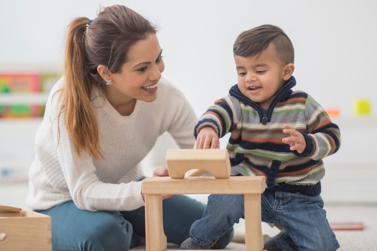 79,892 Asian Kids Learning Premium High Res Photos