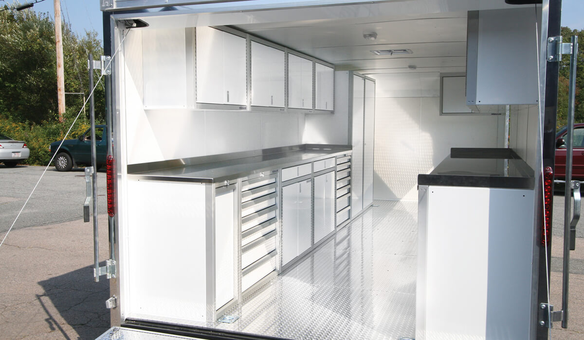 Trailer Storage that Last and are Lightweight