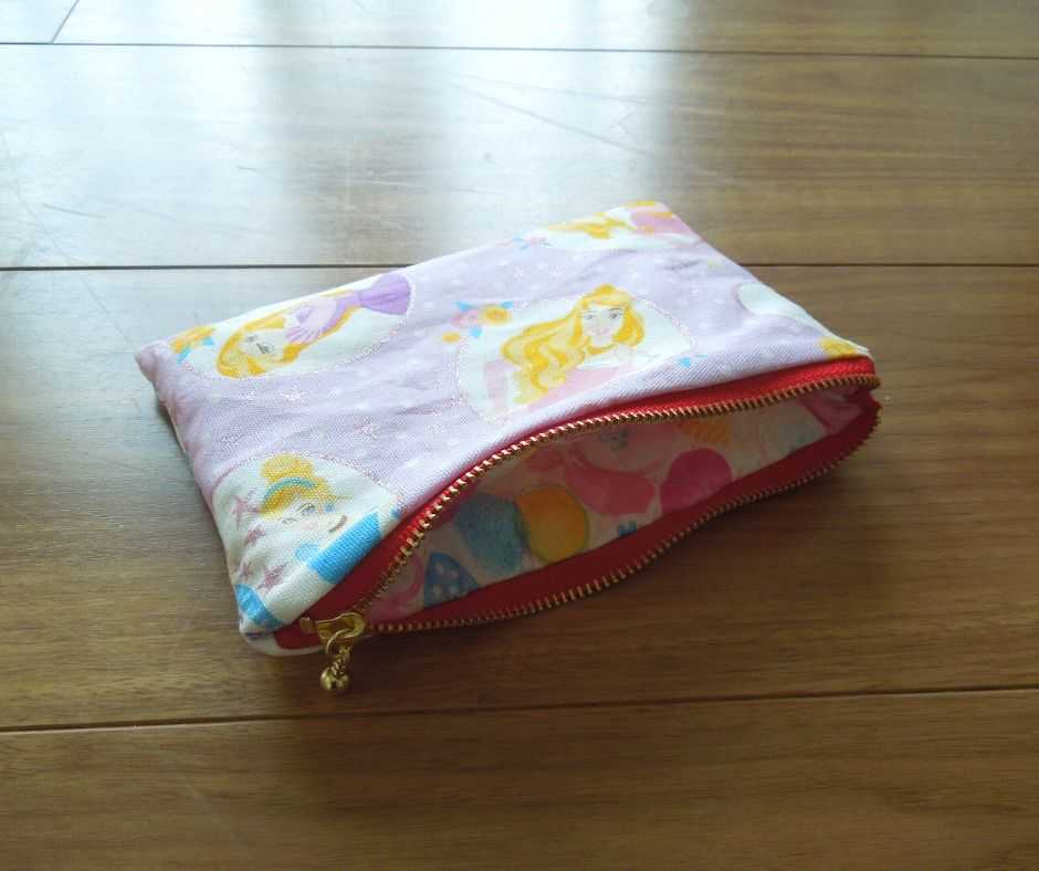 【簡単】ファスナーポーチの作り方 mofmofcloth