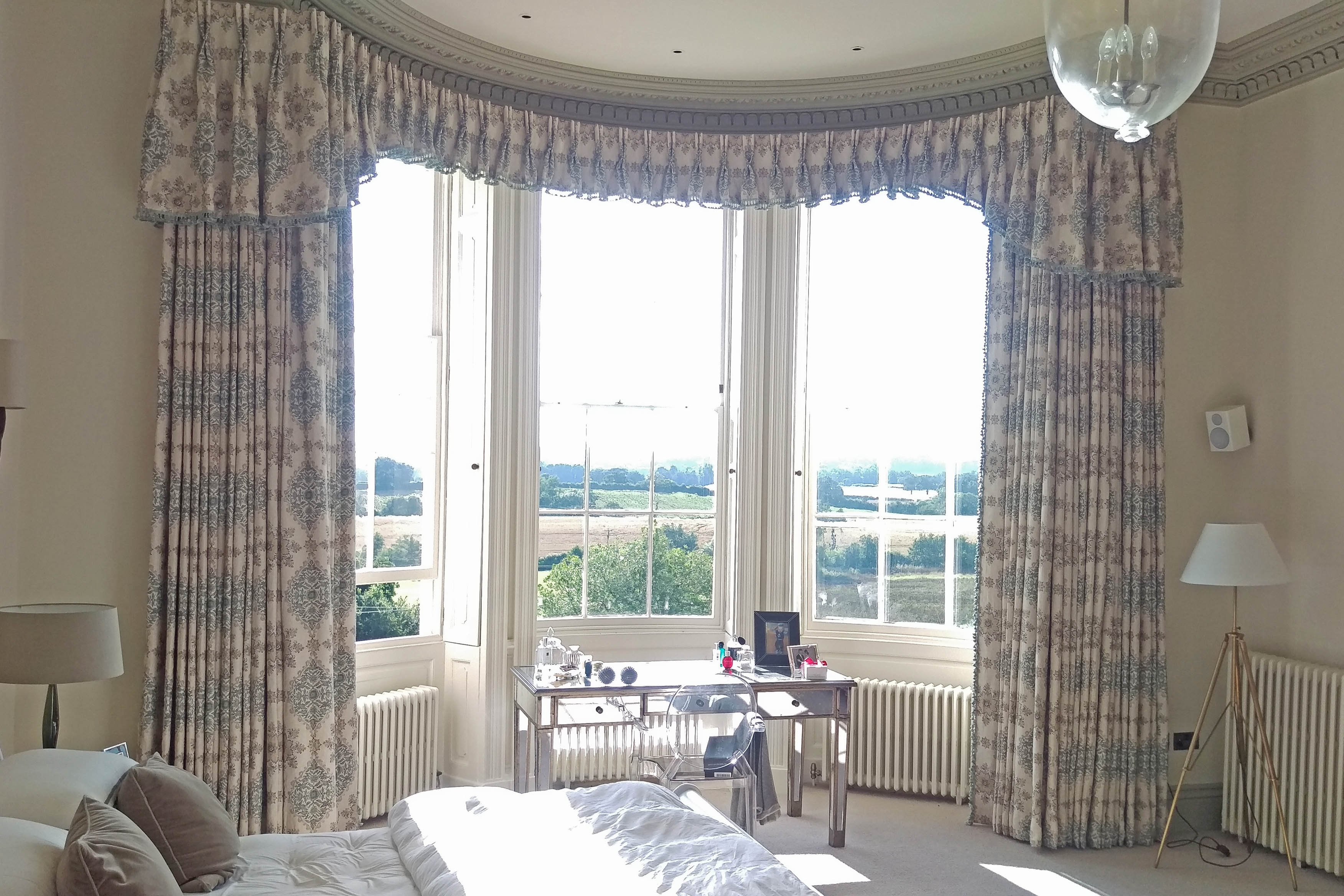 Curved Bay Window Pelmet & Curtains Moghul Interiors