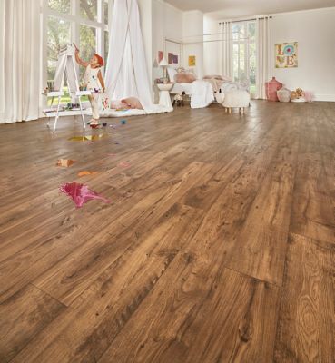 Rustic Amber Chestnut Pergo Portfolio +WetProtect Laminate Flooring