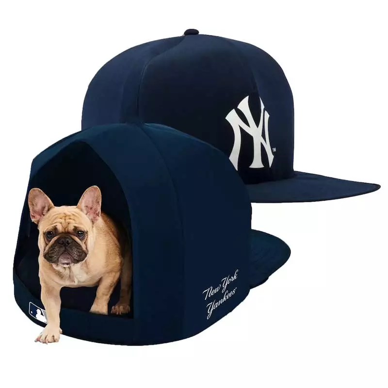 Yankees Plush Dog Bed By Nap Cap Moiderer's Row Shop