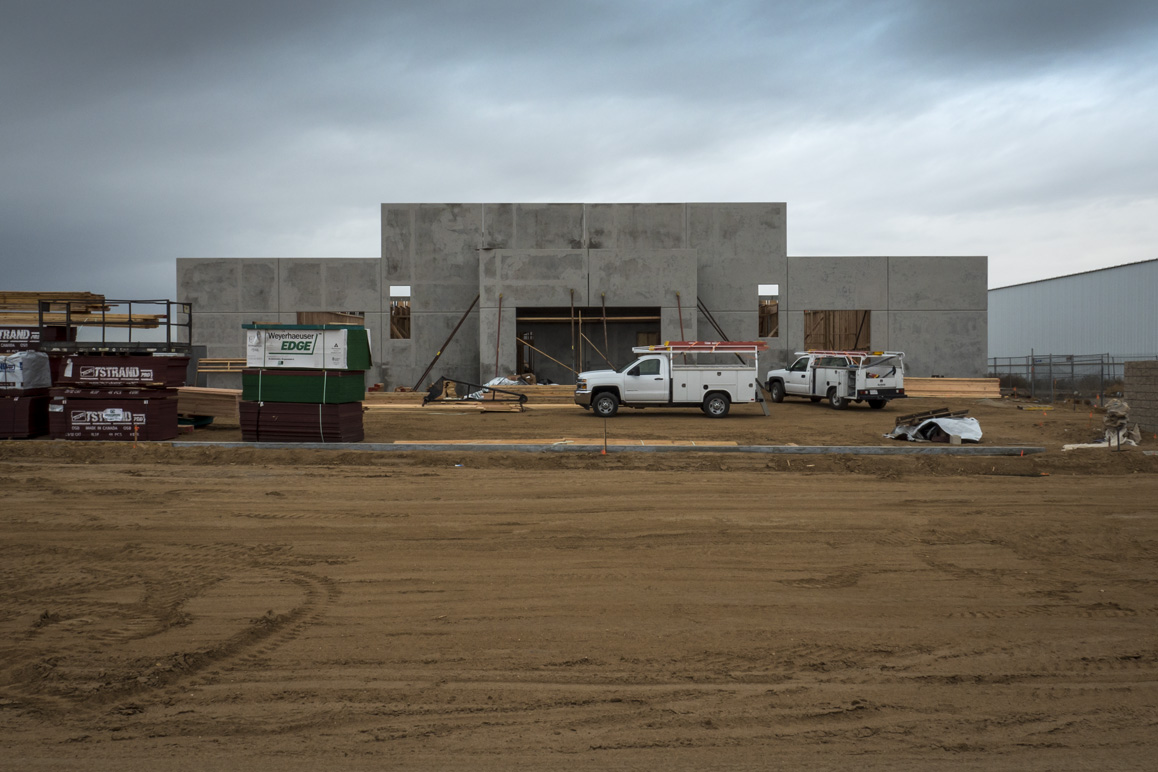 Gone to Pot Adelanto’s Green Land Rush THE MOJAVE PROJECT