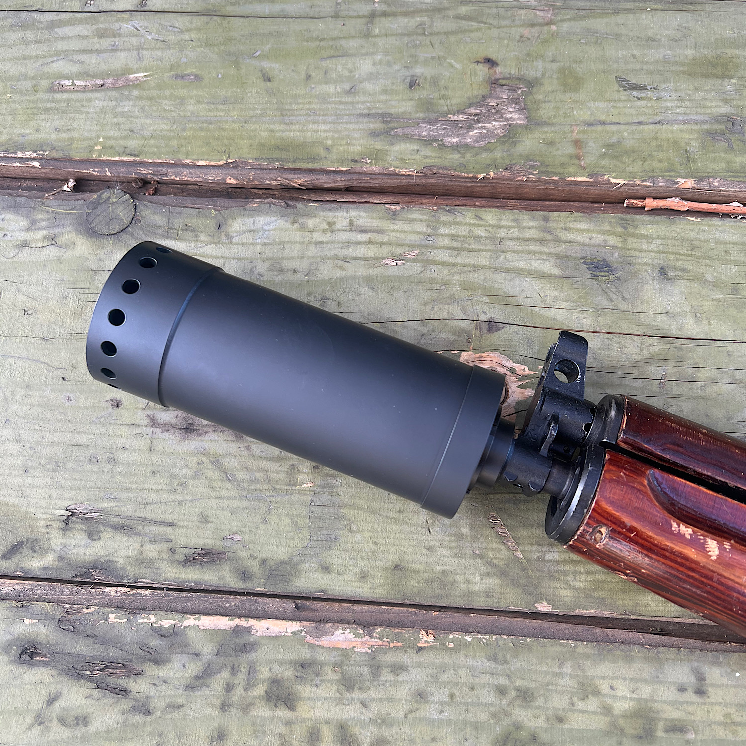 Putnik Resilient Suppressors Moka's Raifus