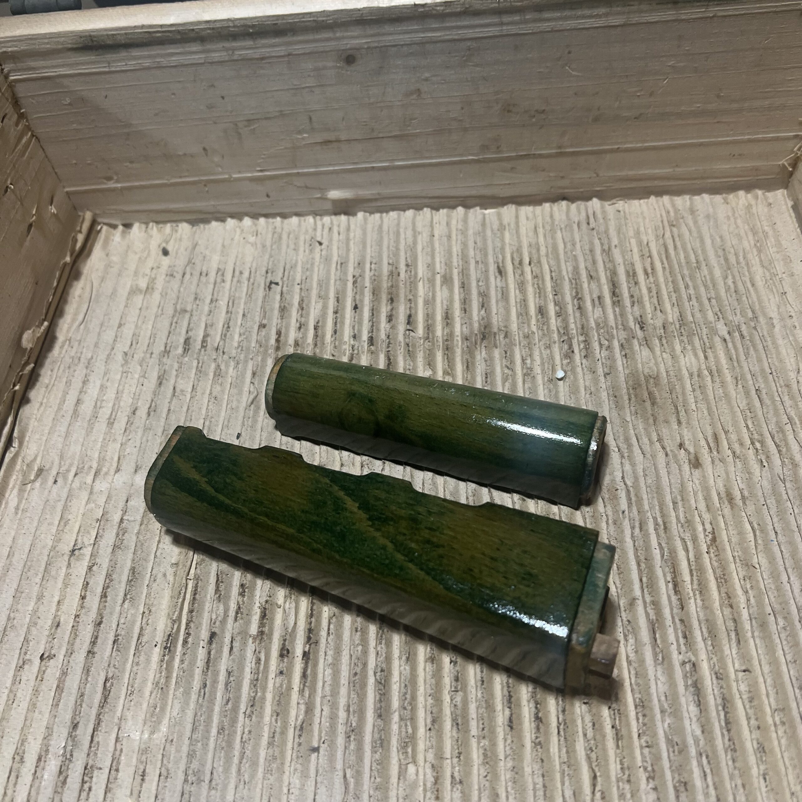 Yugoslavian Wood M70 Handguard Set (Refinished Green) Moka's Raifus