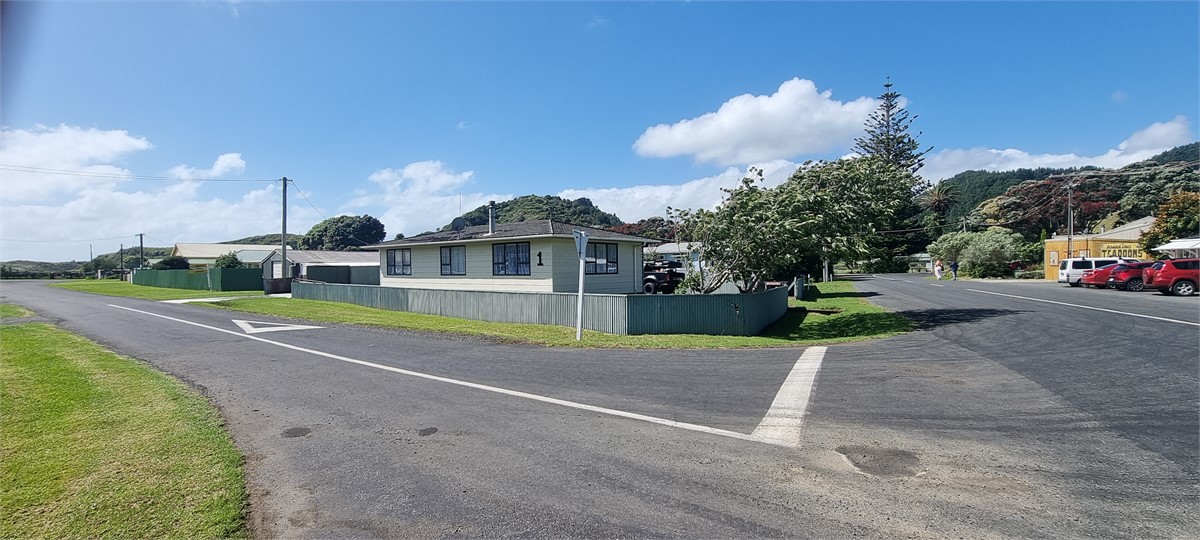 Briscoe Street Awakino Discover Mōkau