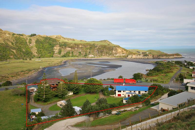 Whitebait Inn and Cafe Discover Mōkau