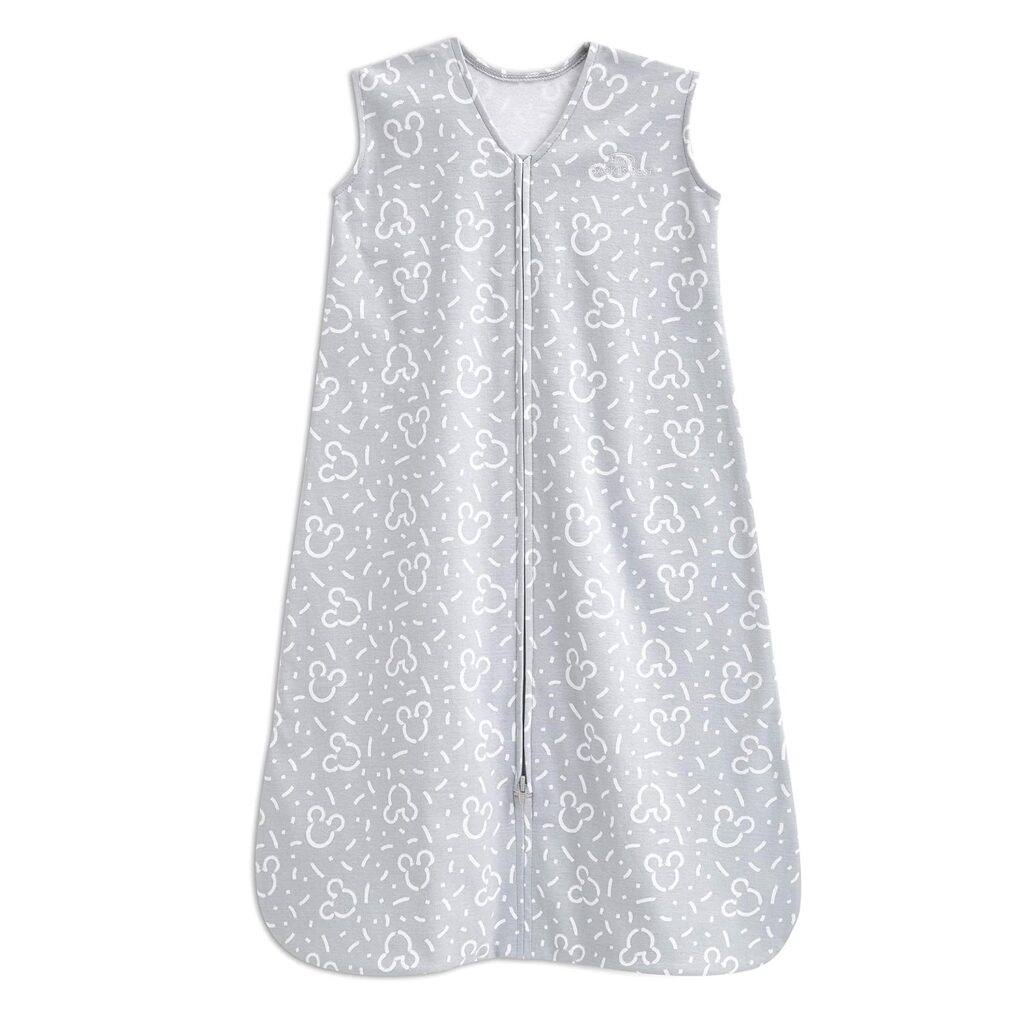 Can 1YearOld Sleep With A Blanket? (Safe Alternatives)