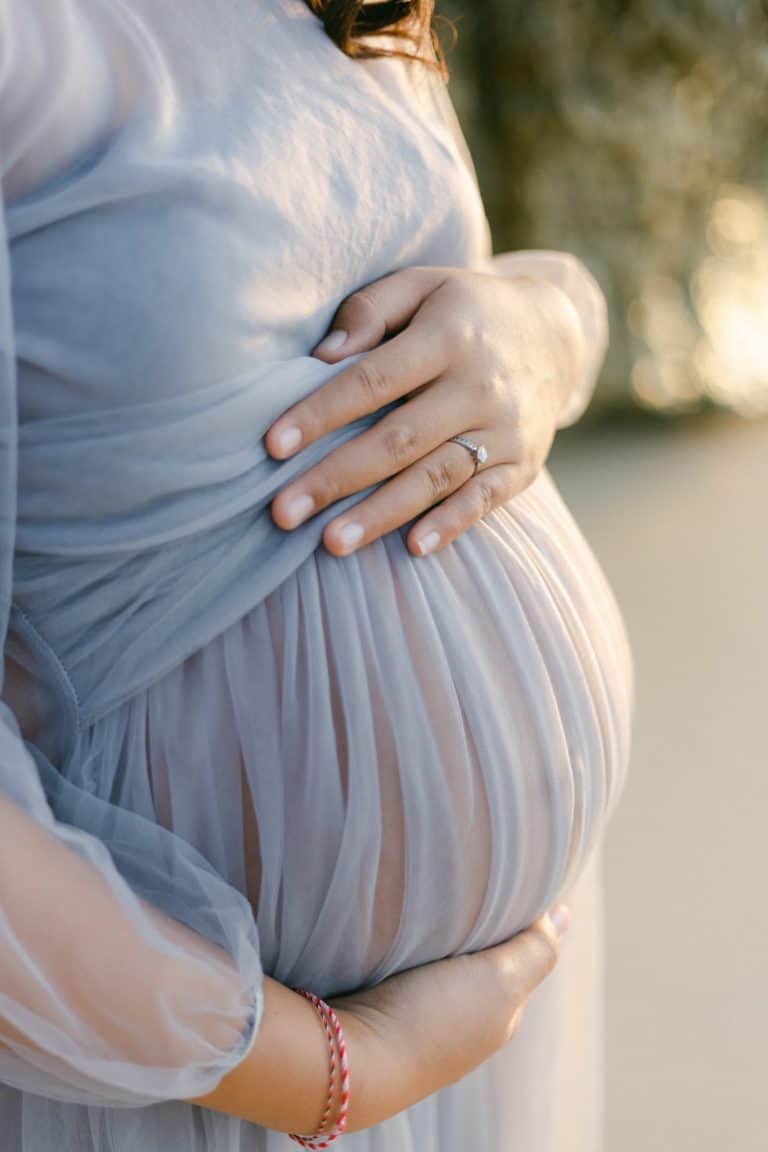 5 Things To Know About Plus Size Pregnancy Belly (B belly) Mom Baby Heart