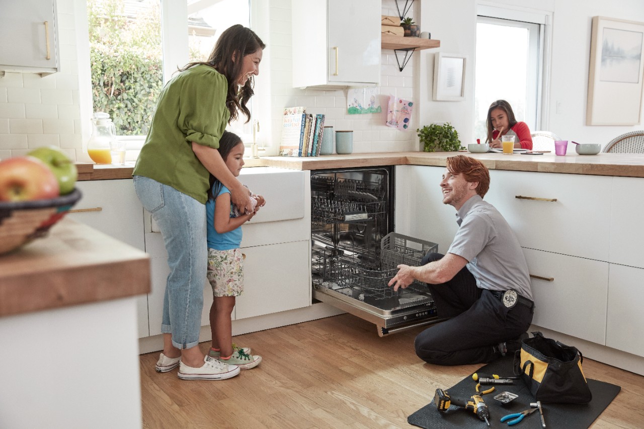 Get Best Buy's Total Tech Support powered by Geek Squad for all your