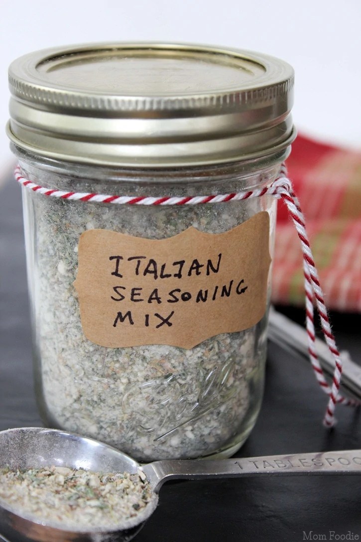 How to Make Italian Seasoning Mix