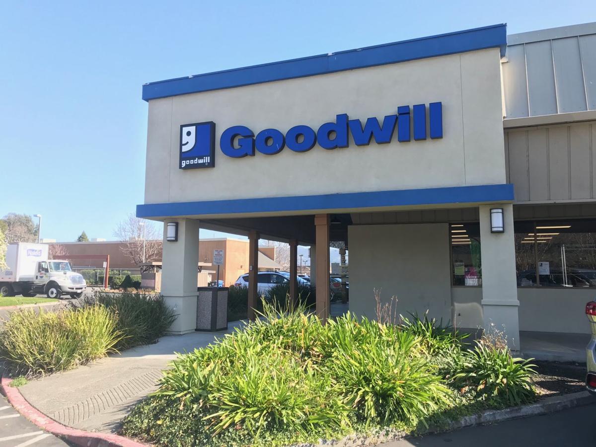 10 Best Online Flea Markets for Every Shopaholic Out There 2021