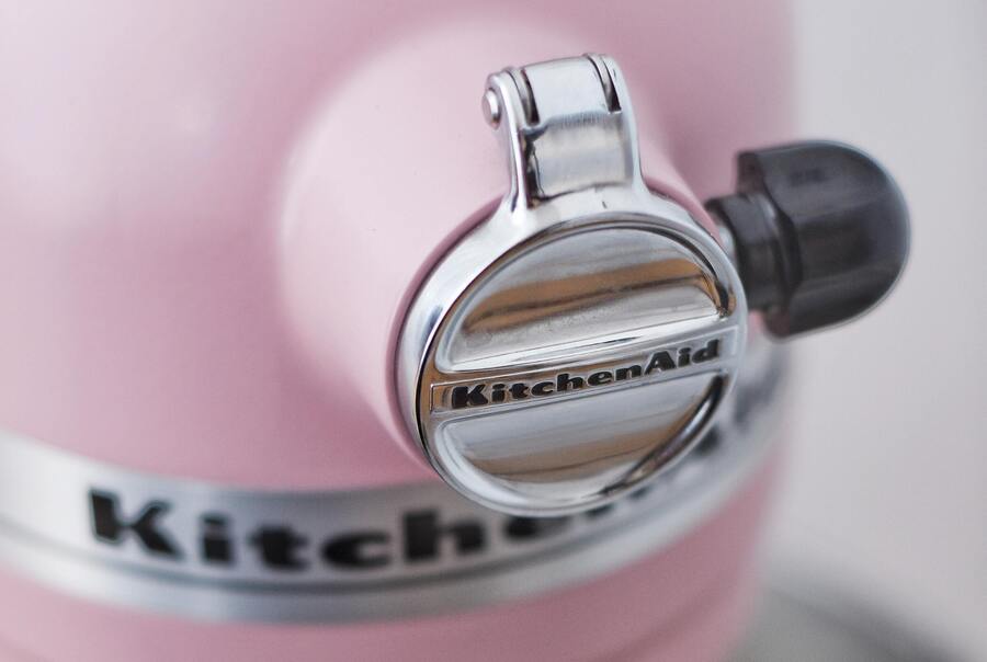 Our KitchenAid Mixer Comparison The 6 big differences you need to know